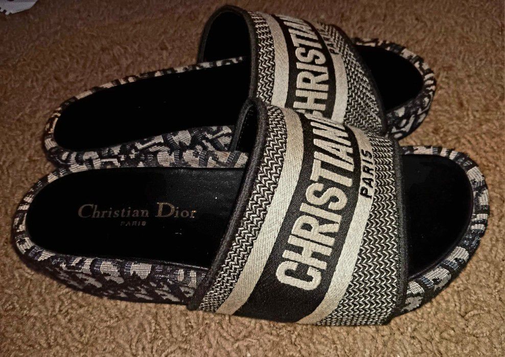 Christian Dior Slides/ Sandals (Size 8)
