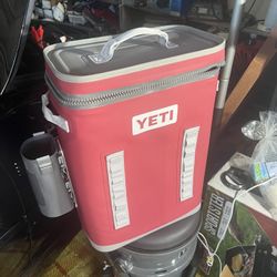Yeti Hopper backflip 24 Harvest Red. New - Never Used