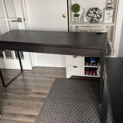 Office / School Desk - 56Lx19Wx29H