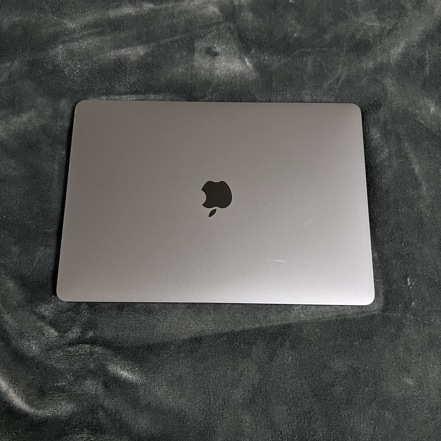 MacBook 13 Inch (2020)