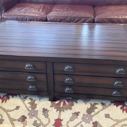 coffee table/map table