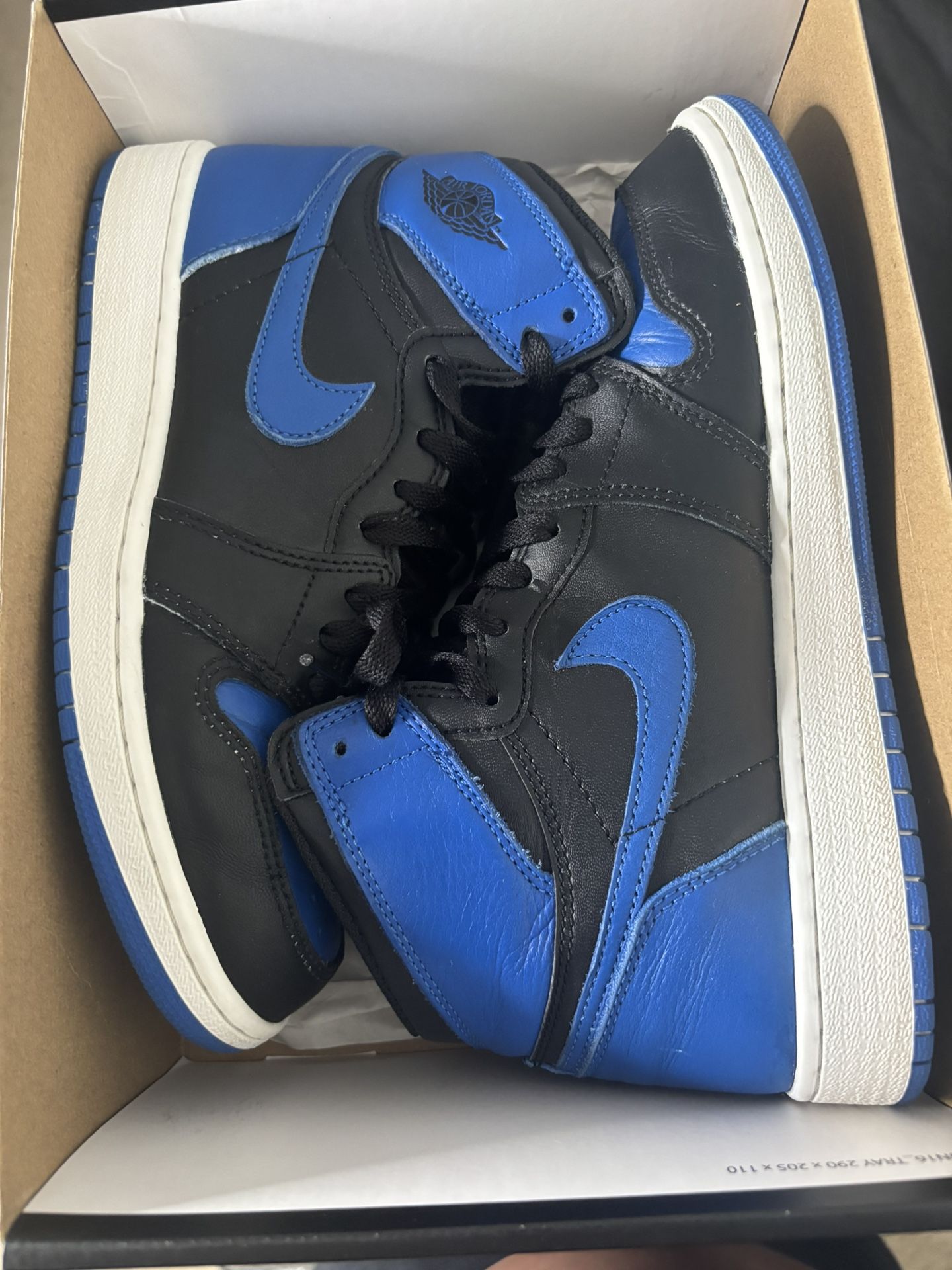 Air Jordan 1 “royal” Sz 7