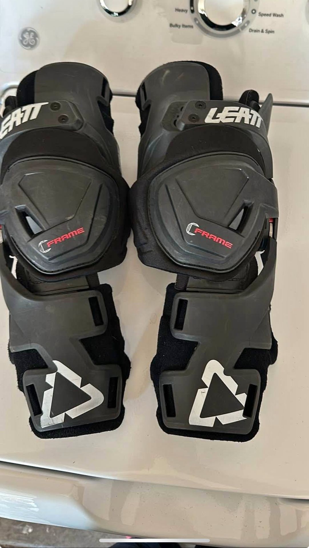 Leatt C Frame Knee Braces