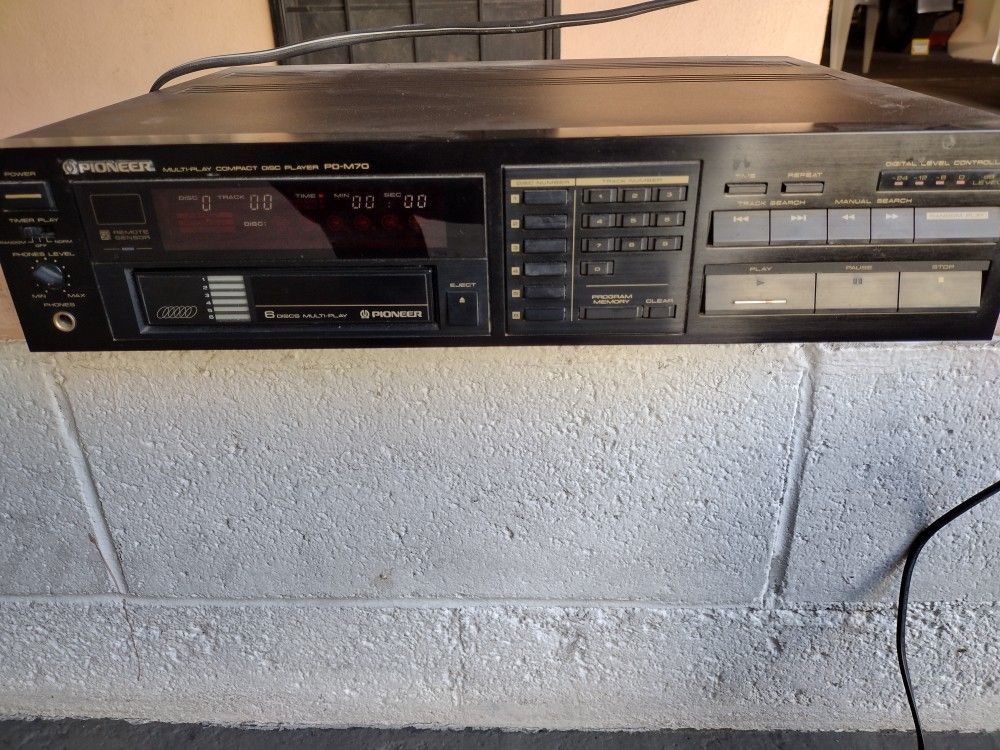 Pioneer Pd-m70 6 Compact Disc Player
