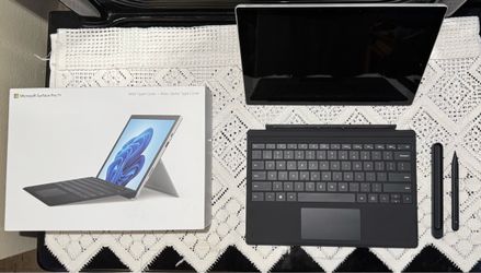 Microsoft Surface Pro 7+