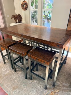 Mahogany Wood Bistro Table and 6 Stools