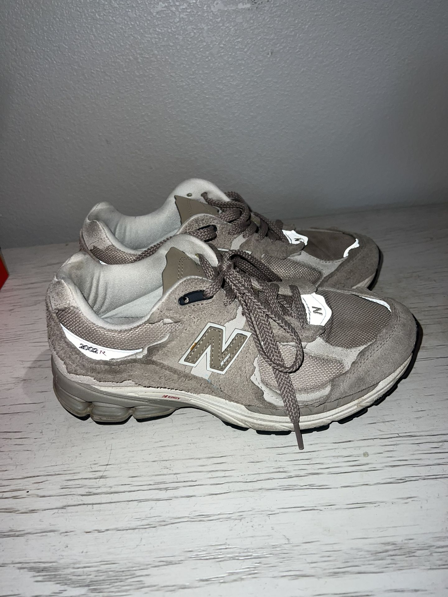 New Balance 2002R Protection Pack “Driftwood (Beige)”