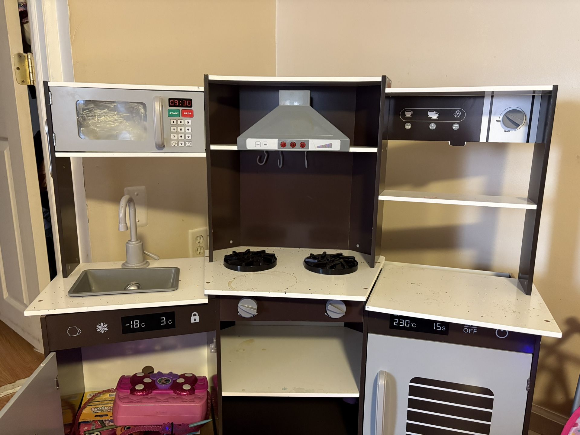Toddler Kitchen Set