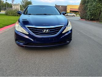 Hyundai sonata 2013 automatic título limpio milla 160,000