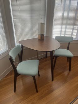 Dining Set 