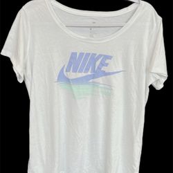 Nike T-Shirt