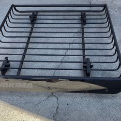 Yakima Mega Warrior Cargo Basket 