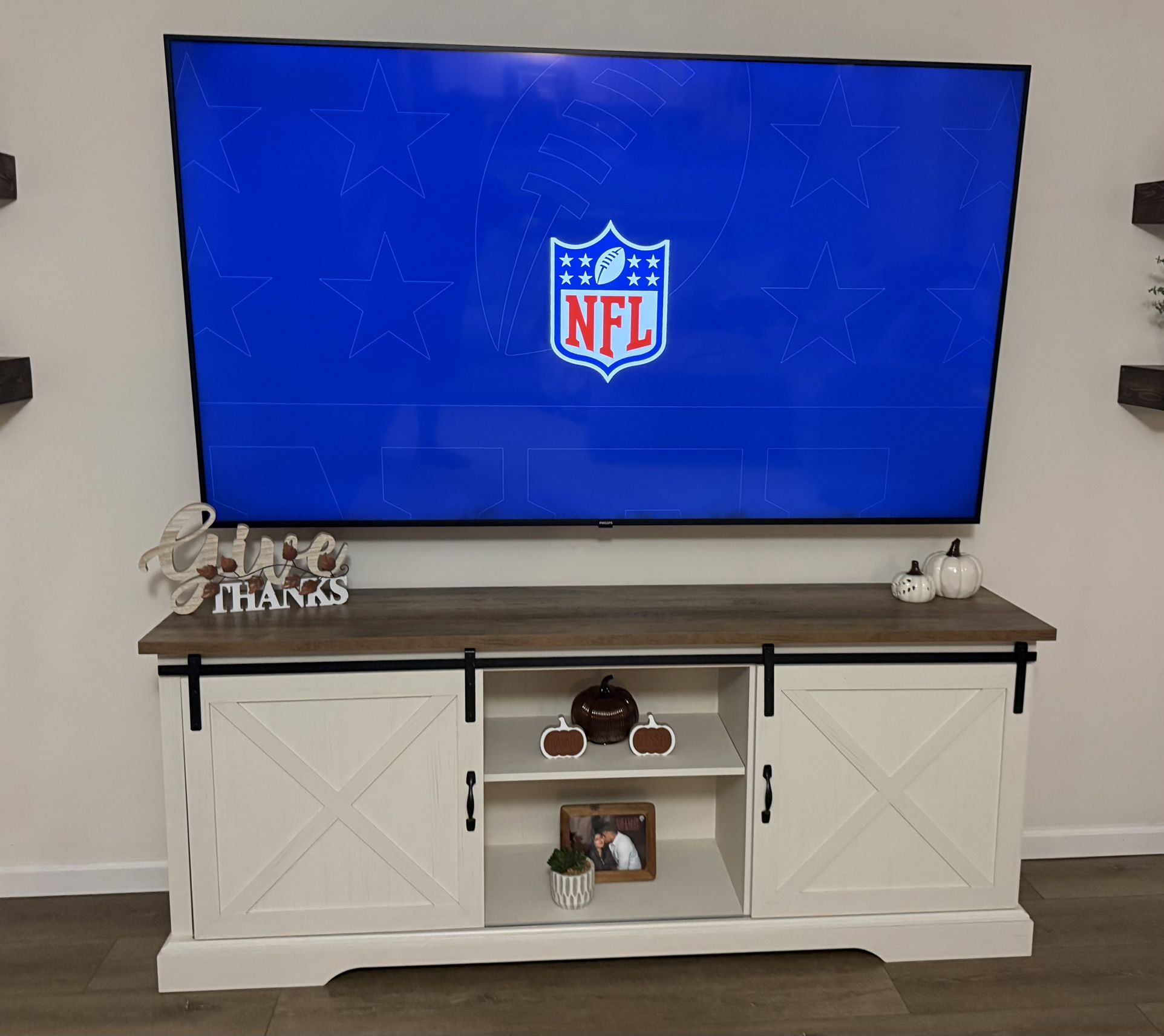 75” Smart TV