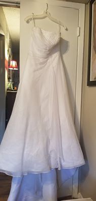 David’s Bridal Wedding Dress Size 10