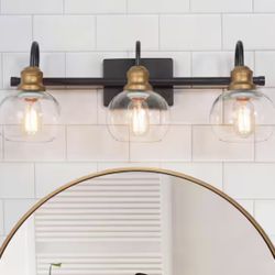 Modern 3-Light Bathroom Vanity Light – Brass & Black w/ Clear Glass Globes