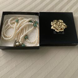 new pearl necklace