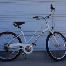 Bike Beach Cruiser 7 Speeds Brand Giant Size Medium