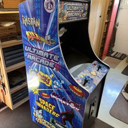 Full Size Arcade Game 