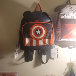 Womens Backpack.  CAPTIN AMERICA,  MICKEY  & MINNE,  & SPIDER-MAN 