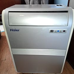 Air Conditioner & DEHUMIDIFYER, Portable, 7000 BTU