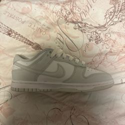 Nike Dunks 