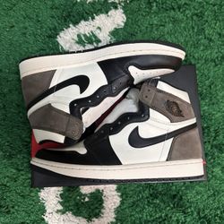 Jordan 1 Mocha