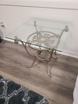 24x24 glass end table