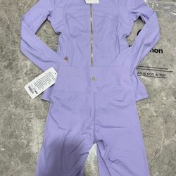 **BRAND NEW LULULEMON SET**