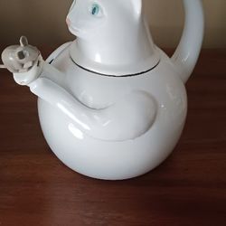 Antique Cat Teapot for Sale in Wichita, KS - OfferUp