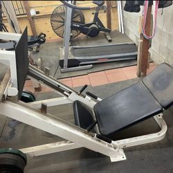 Maxicam Leg Press - Plate Loaded 