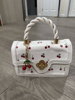 Mini crossbody Cherry Handbag🍒
