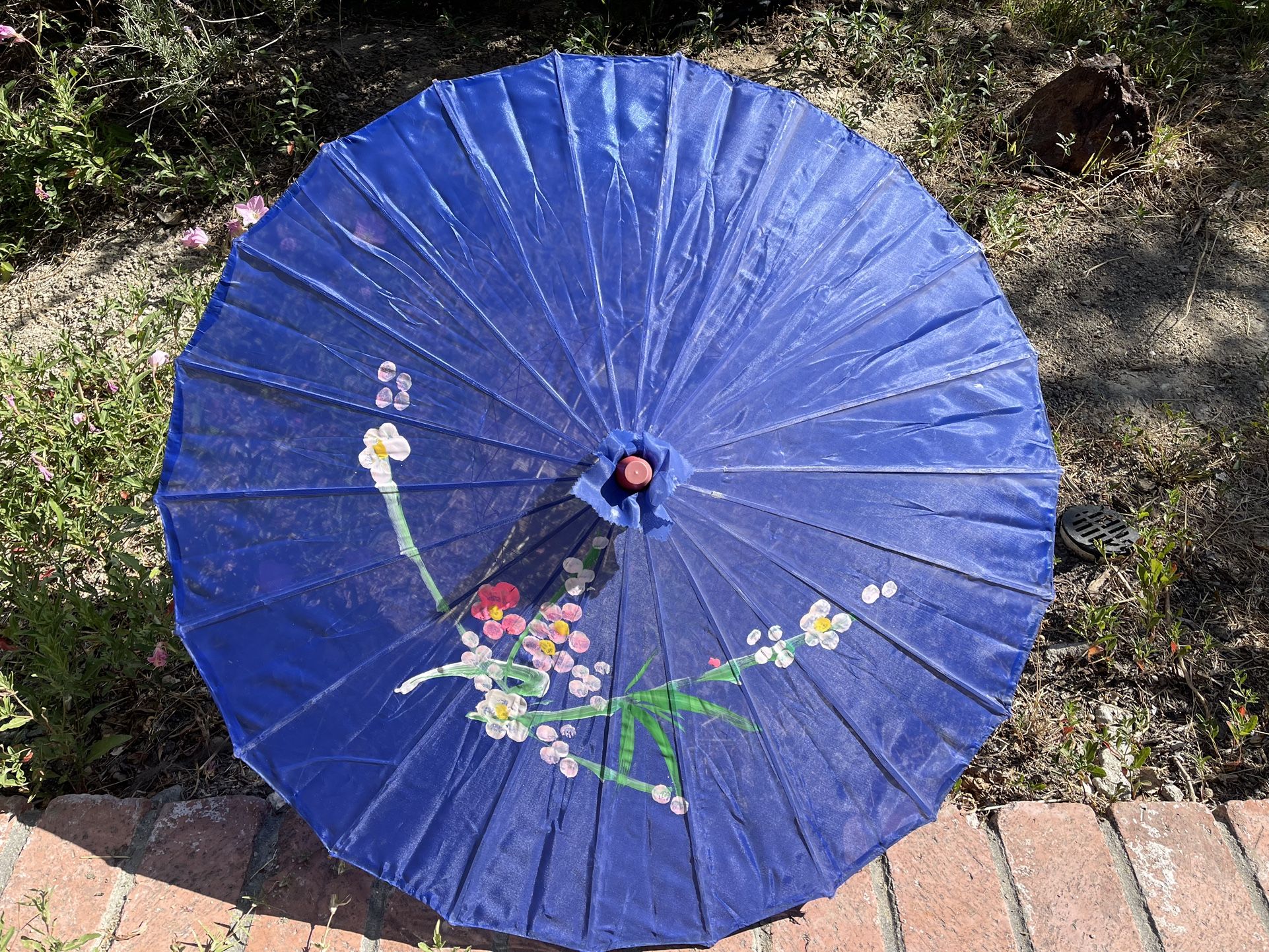 Traditional Asian Parasol - Japanese or Chinese