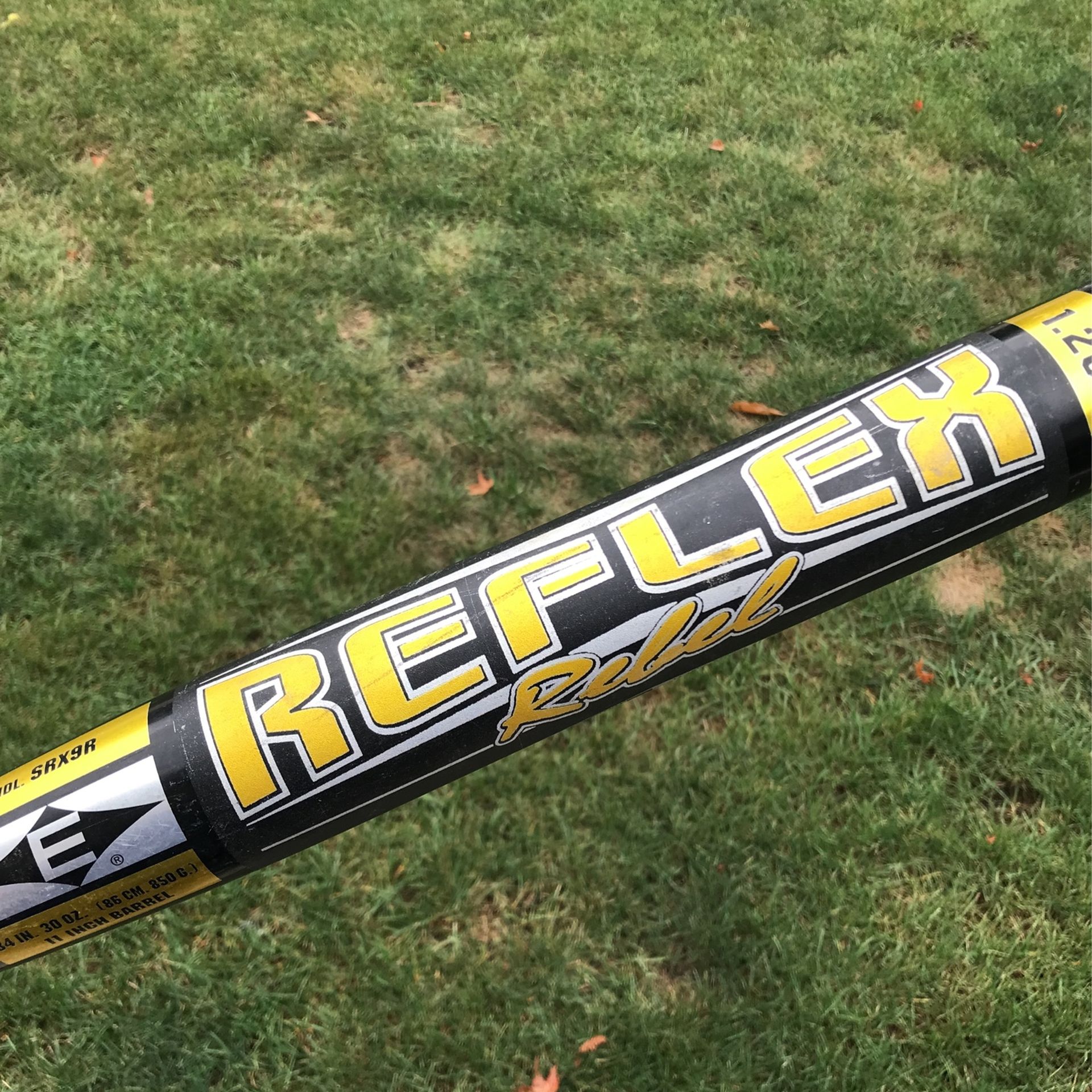 Rare Easton Reflex Rebel 12 Inch Softball Bat 34/30
