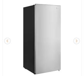 7.1 cu. ft. Manual Defrost Convertible Upright Freezer in Stainless Steel Look, Garage Ready