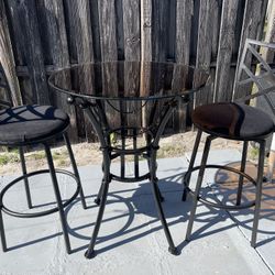 Two Metal Swivel Bar Stools 28” To Seat And Table 30”D X 36”H In Good Condition $70 Firm On Price