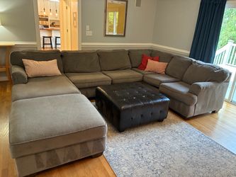 Grey Fabric Sectional Sofa with Chaise and Black Tufted Ottoman