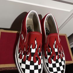 Slip On Vans ( Checkerboard With Red Drip) 
