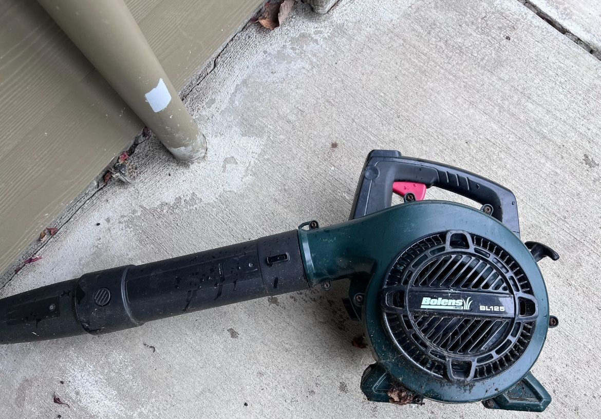 Leaf Blower