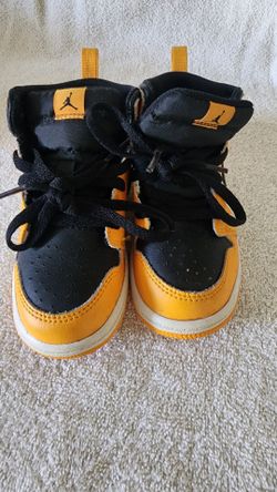 Kids Nike hightop