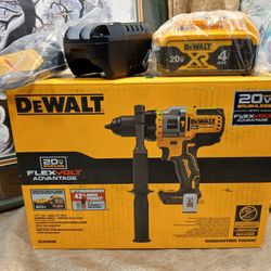 NEW DEWALT 20V BRUSHLESS 1/2 HAMMER DRILL DRIVER TOOL KIT 