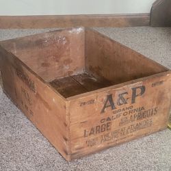 Vintage A&P Wooden Crate - Holmdel NJ