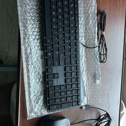 Unused Acer Wired Keyboard and Mouse Set