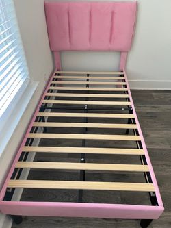 Twin bed