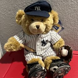 New York Yankees Build A Bear