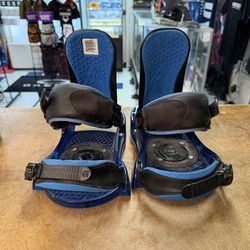 Burton medium snowboard bindings certified with warranty located at Sin city snowboards