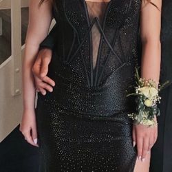 Black Prom Dress