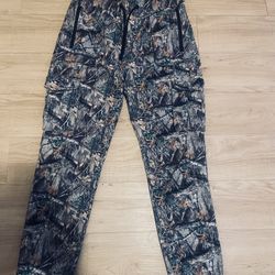 Camouflage Joggers  15$  