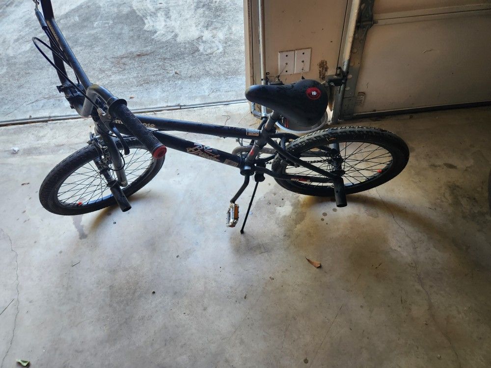 Mongoose Brawler BMX BIKE 20INCH