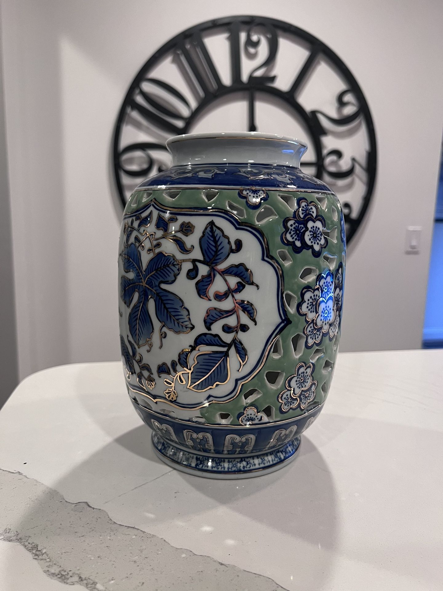 Vintage Piecered Porcelain Case