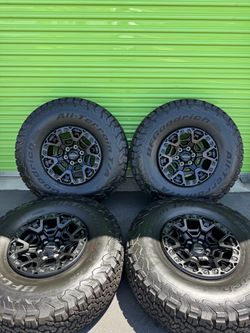 Ford Raptor R Factory Wheels Tires